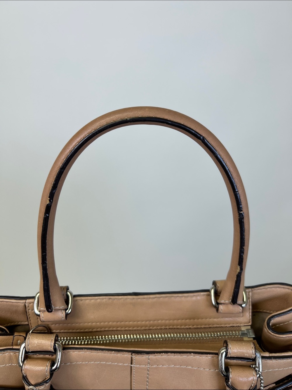 Coach Hampton Leather Medium Size Tote Bag Tan - Picture 6 of 11